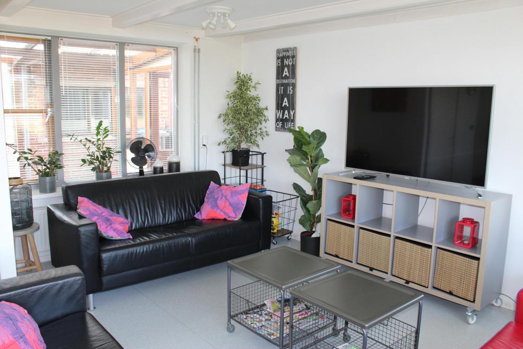 Vrijstaande Ruime Familiewoning Landelijk Gelegen Villa Lewedorp Eksteriør bilde
